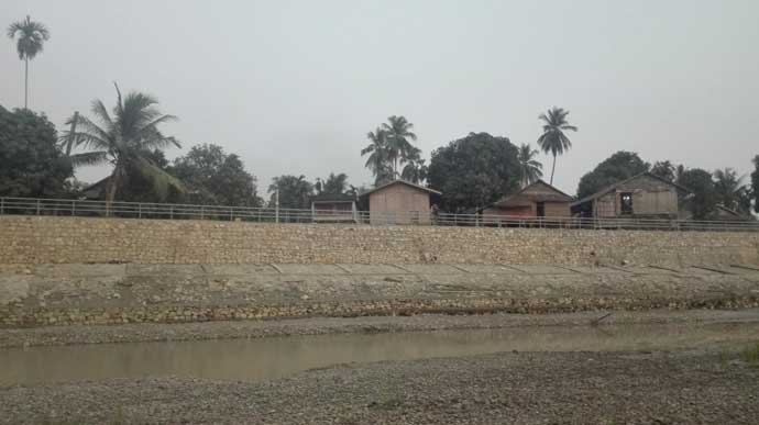 Pa Lauk Retaining Wall