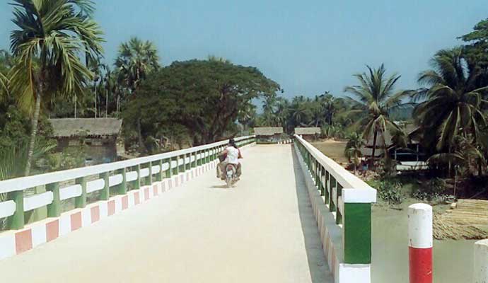 Ta Maing Htaung Bridge